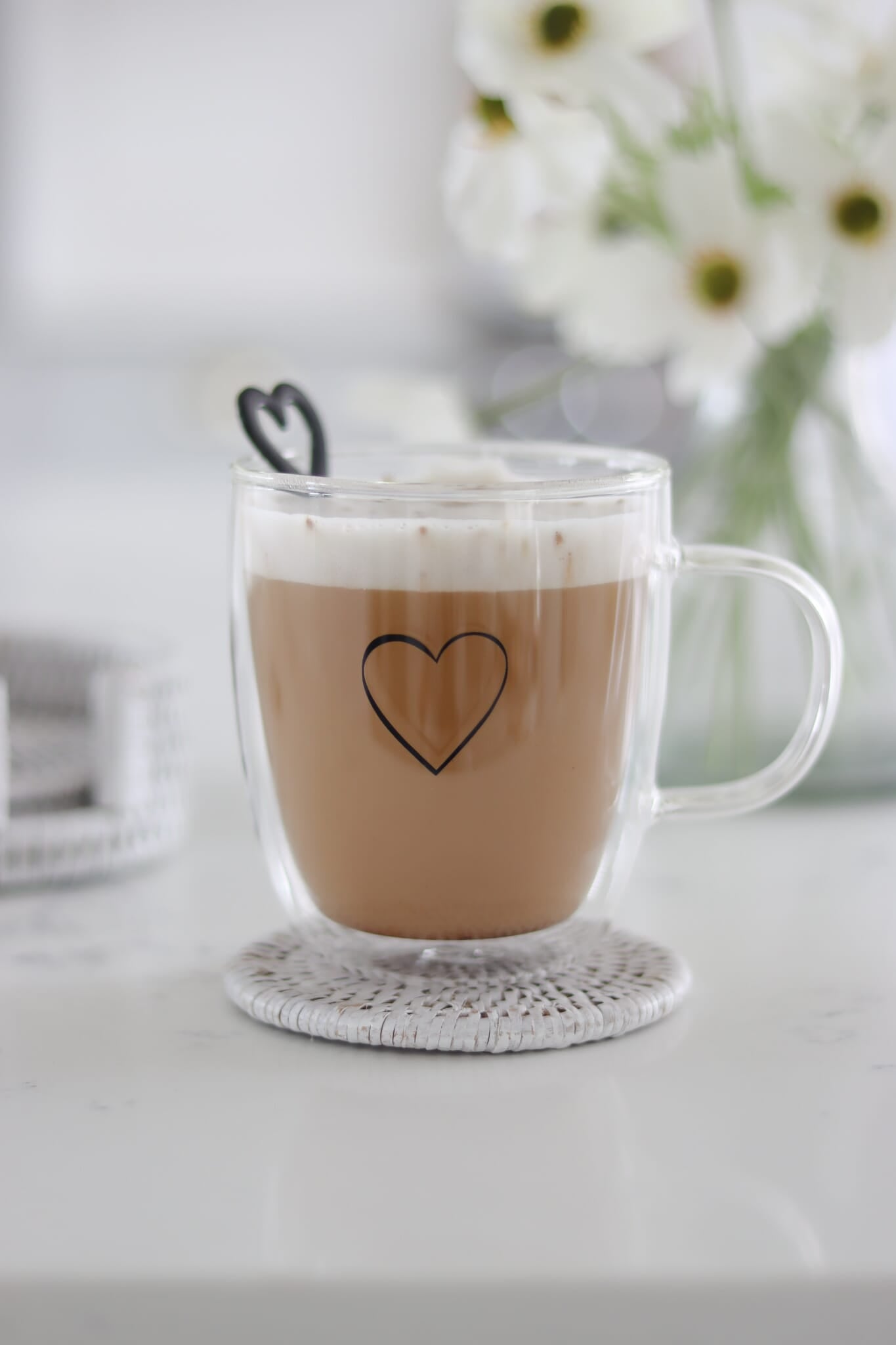 Double Walled Glass Mug - Single Heart/Black