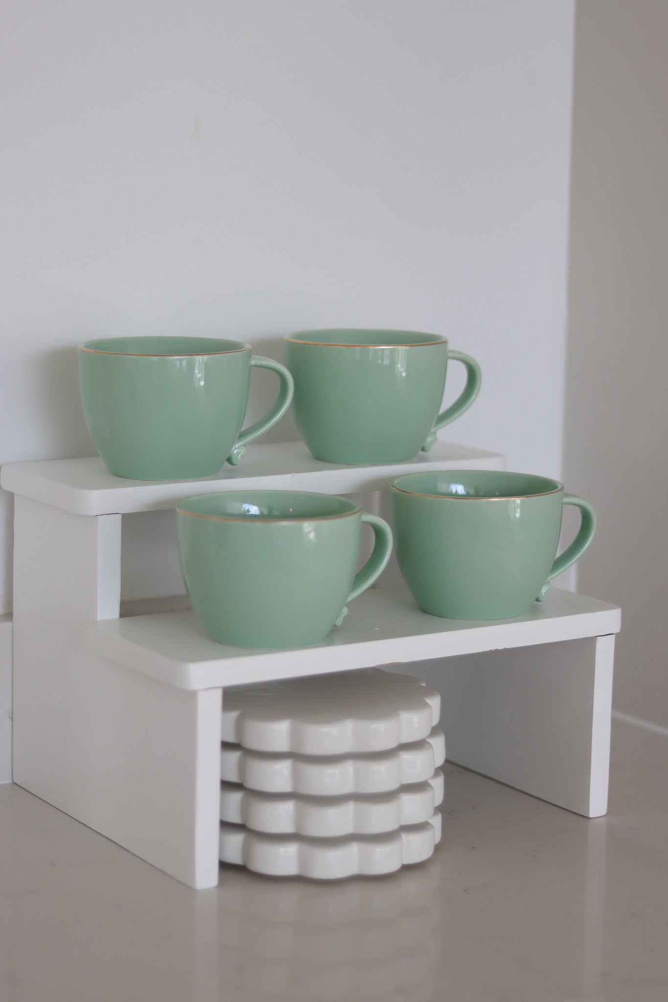 Heart Handled Ceramic Mug - Green Gold Rim