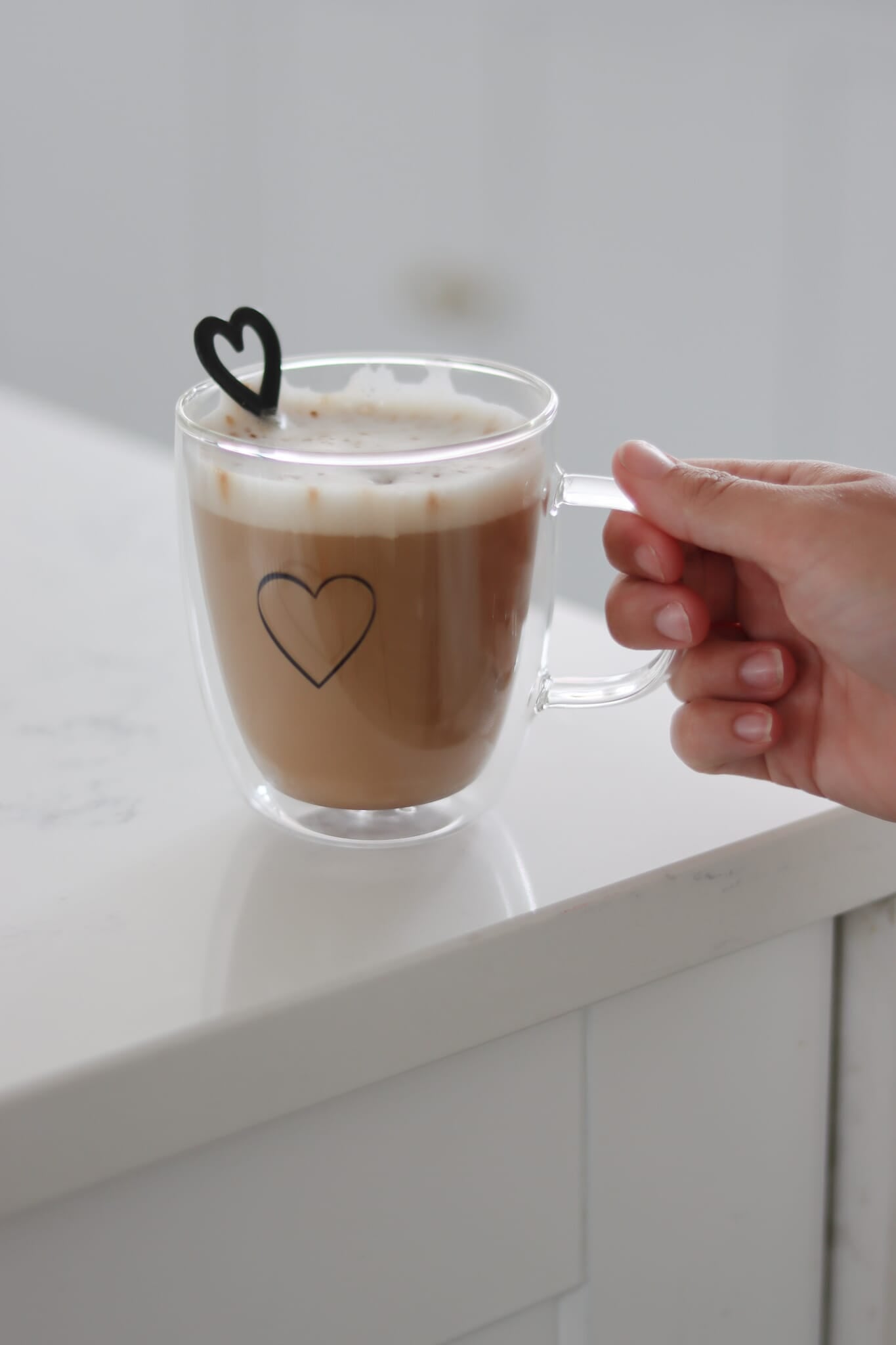 Double Walled Glass Mug - Single Heart/Black