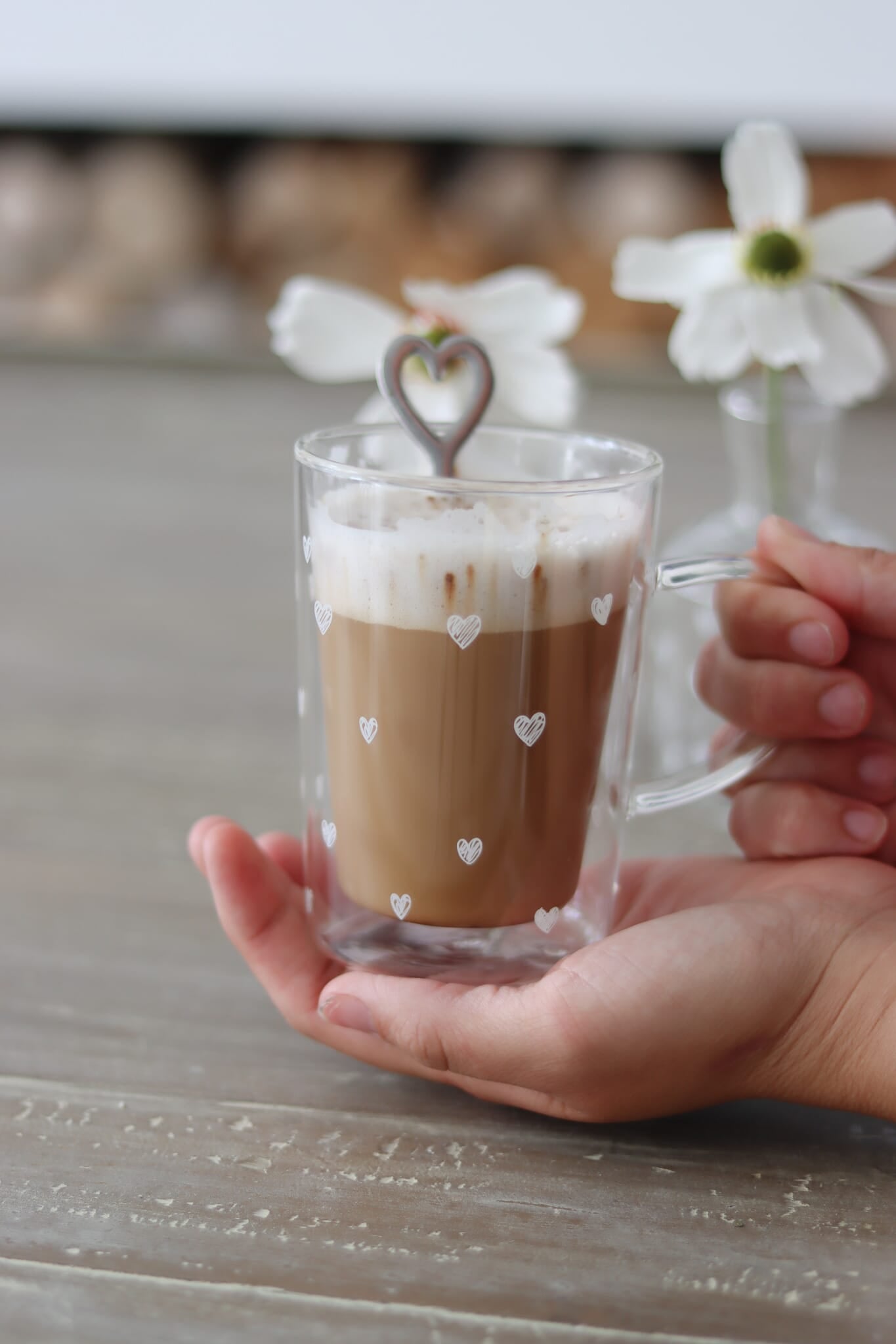 Slim Double Walled Glass Mug - Small Multi Hearts White