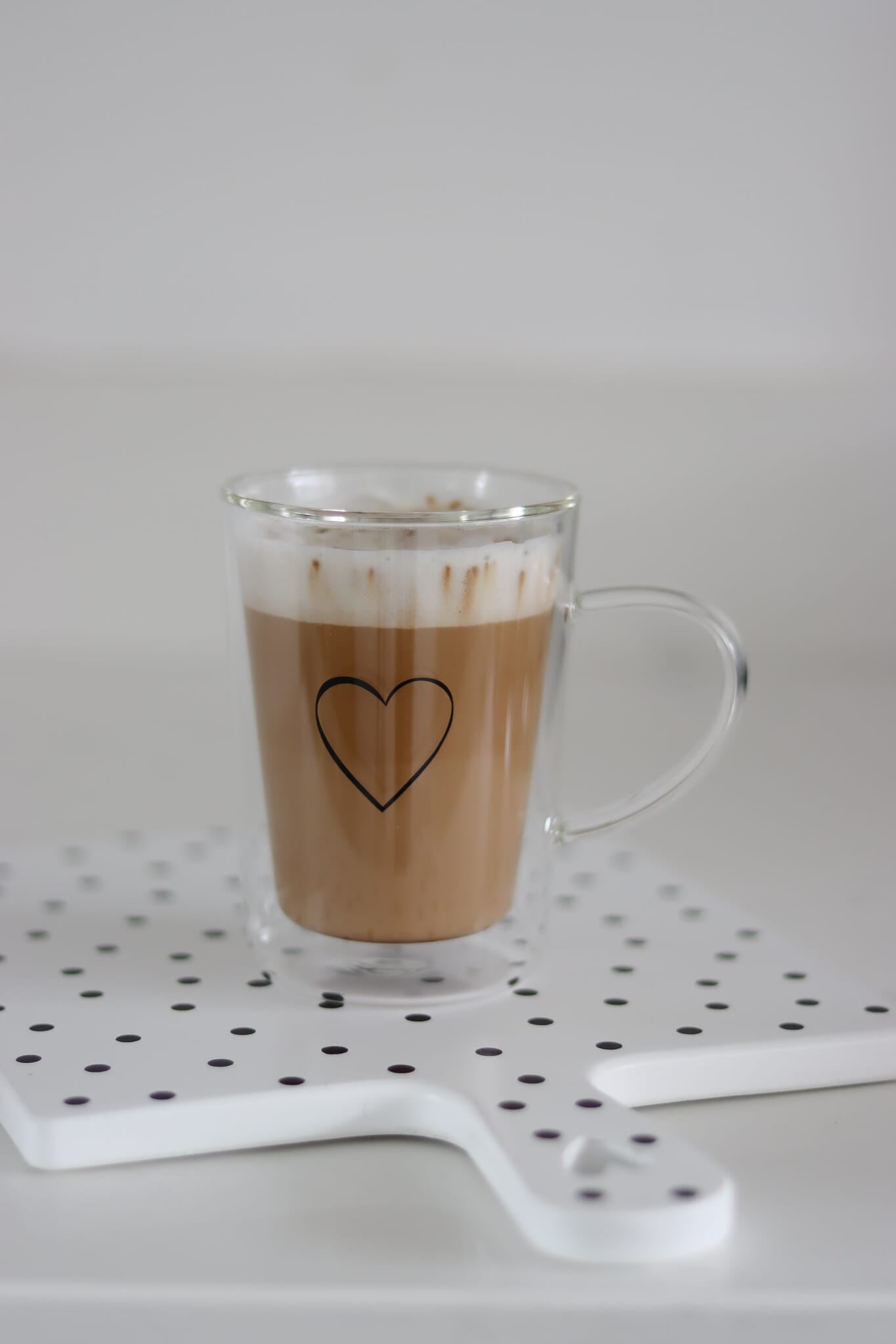 Slim Double Wall Glass Mug - Single Heart/Black