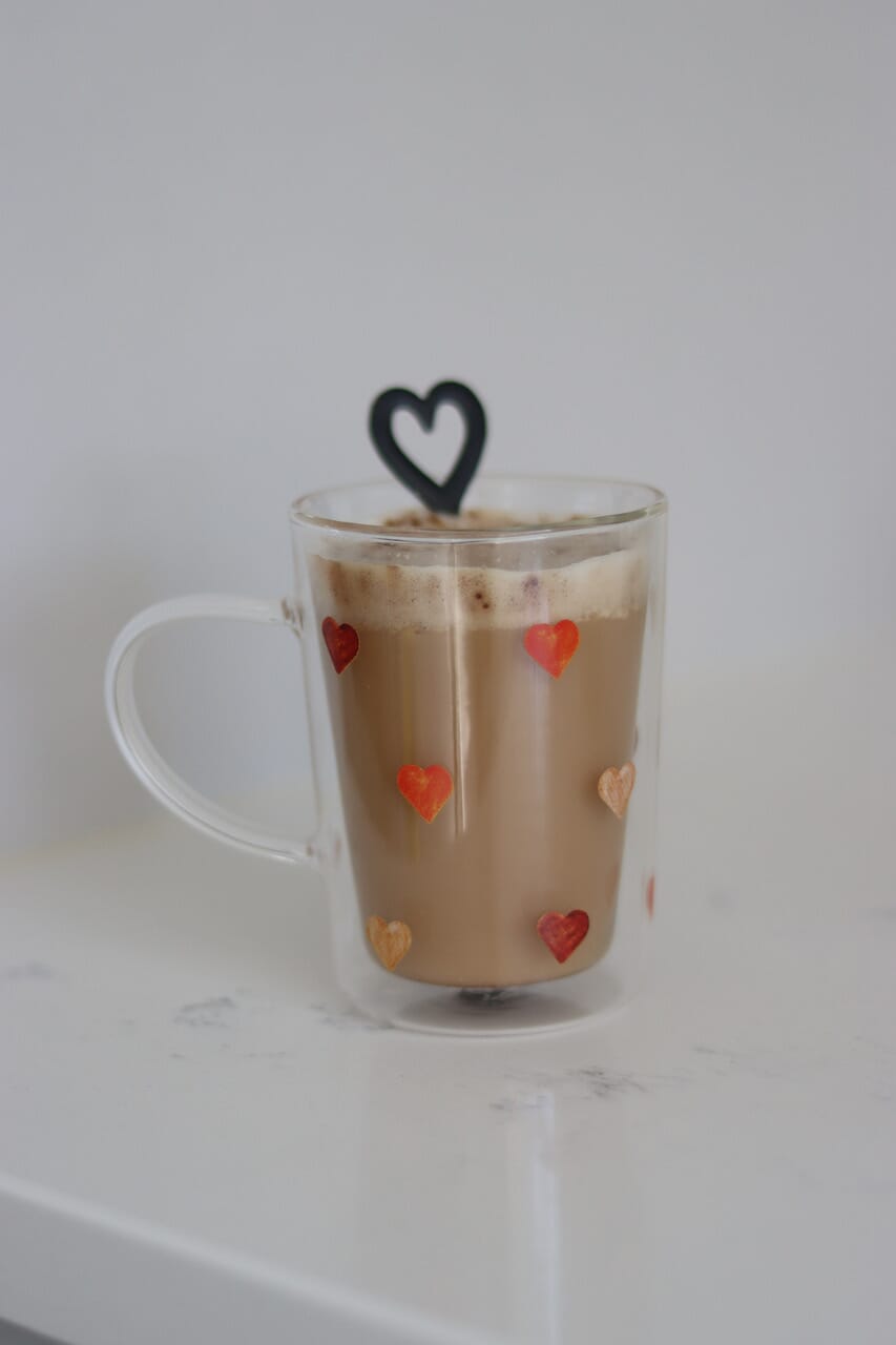 Slim Double Walled Glass Mug - Colourful Hearts