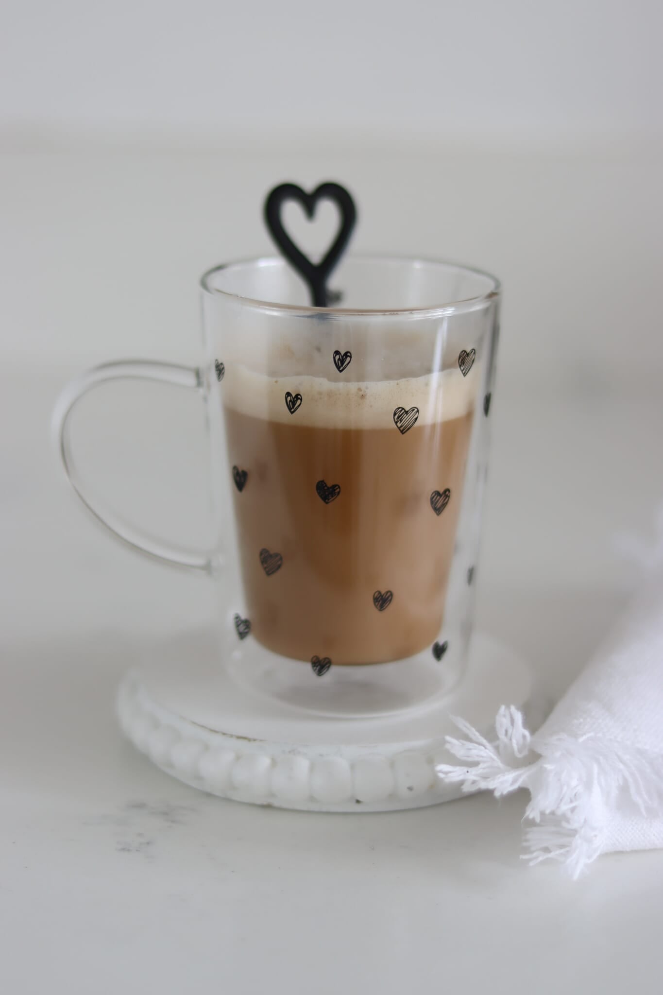 Slim Double Wall Glass Mug - Small Hearts/Black