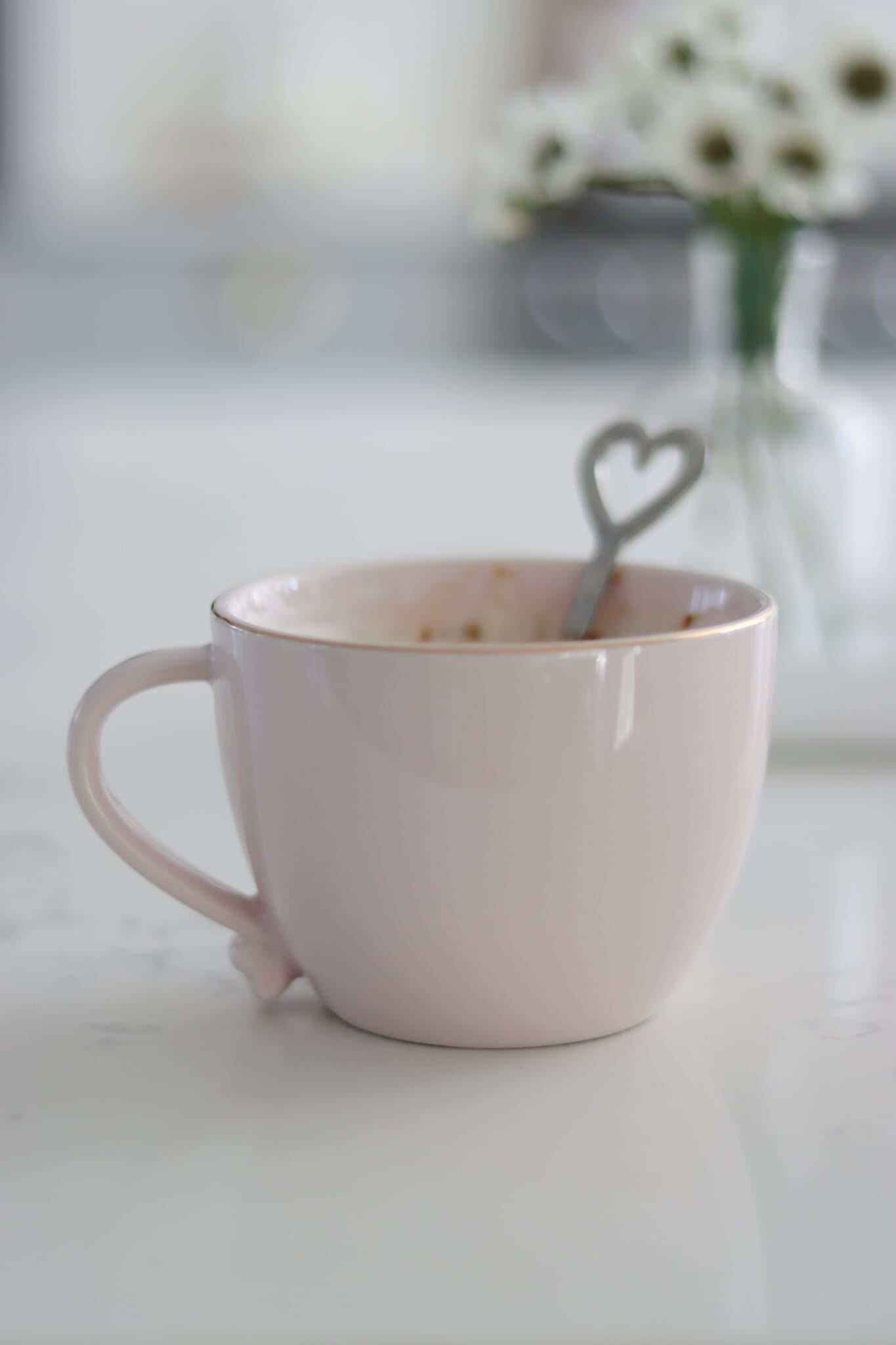 Heart Handled Ceramic Mug - Pink Gold Rim