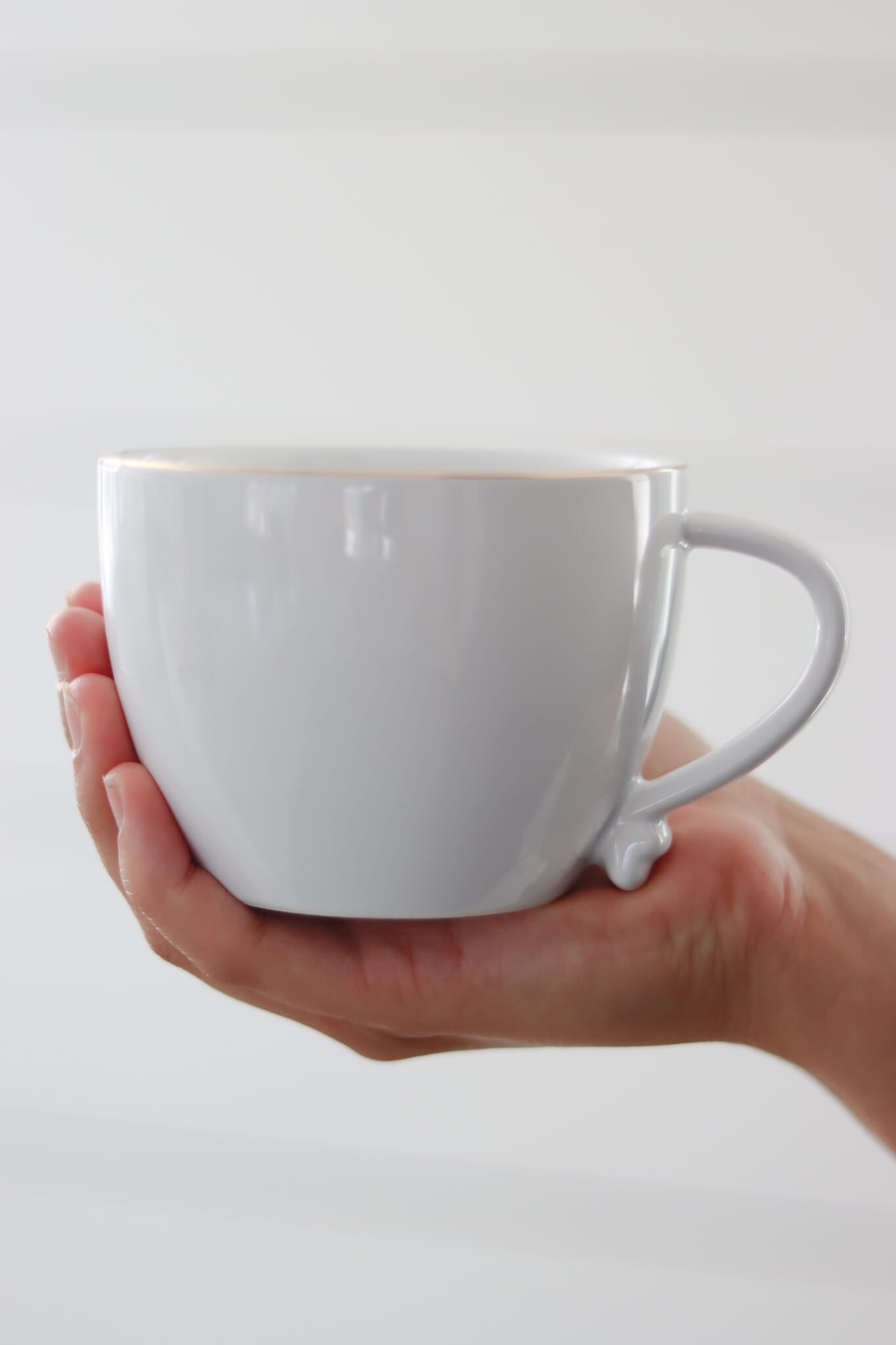 Heart Handled Ceramic Mug - White Gold Rim